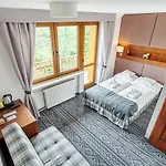 Zrodlo & Homestay *