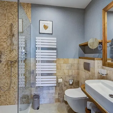 Zrodlo & Privat bolig Krynica Zdroj